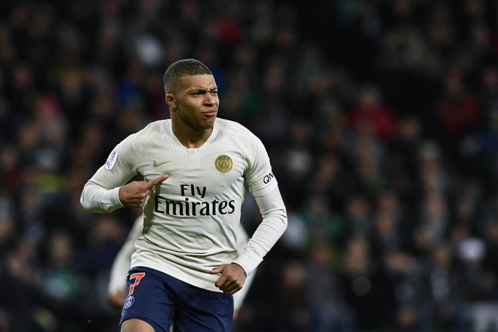 爱柯迪(600933.SH)：香港领拓拟减持不超过2.9882%公司股份